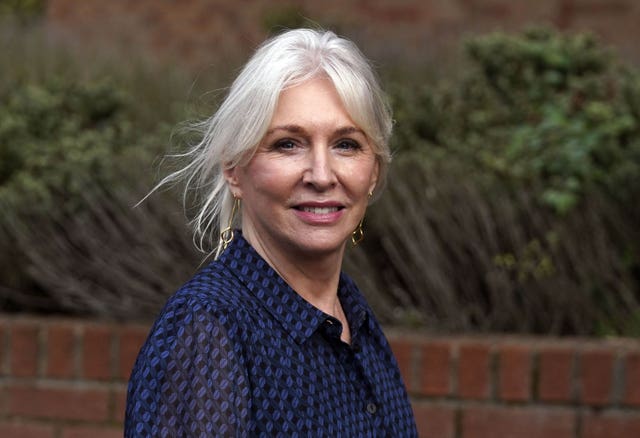 2-65101815-1 Nadine Dorries