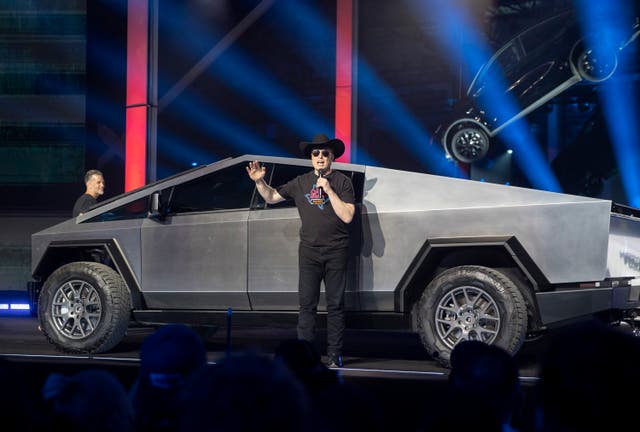 2-66282951 Tesla Party