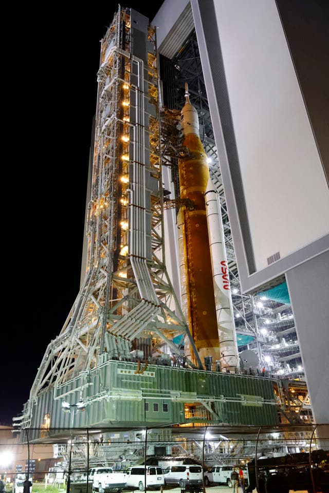 2-68351636 Moon Rocket