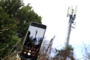 UK to switch off 2G and 3G by 2033 to boost UK telecoms networks