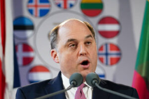 YouTube removes account publishing hoaxes of ministers over Russia links