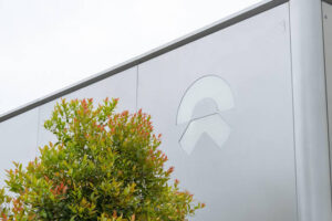 Two dead after Nio electric car they were testing ‘falls from building’
