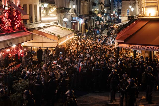 3e5e9ee27f2242d5a4dd081d50519069-1 France Pension Tensions