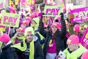 Only ‘significantly improved pay offer’ can end teacher strikes