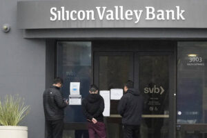 Silicon Valley Bank clients will get funds, says US government