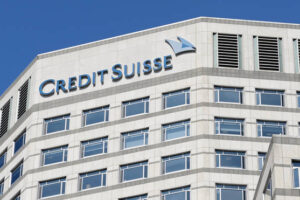 Credit Suisse flags ‘material weaknesses’ in financial reporting