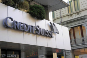 What is happening to banks and why are people talking about a crisis?