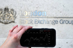 Investor anxiety lingers as European markets finish week in the red
