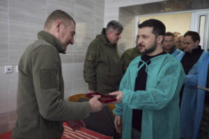 Zelensky visits frontline areas ahead of counteroffensive ‘very soon’