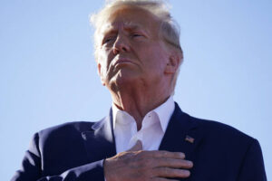 Trump invokes Capitol riot at Waco rally ahead of possible charges