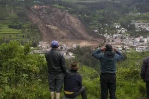 Seven confirmed dead in Ecuador landslide