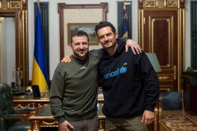 d1dd03c0bf9d4bafafae287a9dd9a4b3 Volodymyr Zelensky and Orlando Bloom