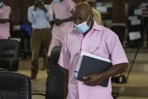 Man who inspired movie Hotel Rwanda returns to US after being freed from jail
