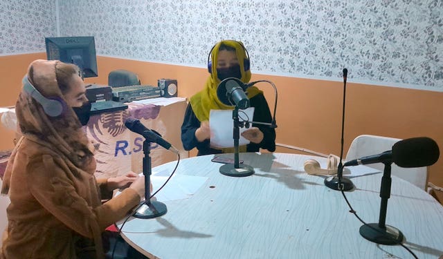 de7e96b6481545ea9a54fbba796b6339 Afghanistan radio station