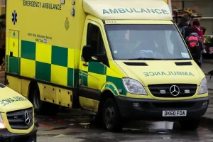 Ambulance crews to use iPads to improve patient care in England