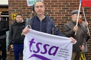 TSSA union to hold fresh ballot of members over continued strike action