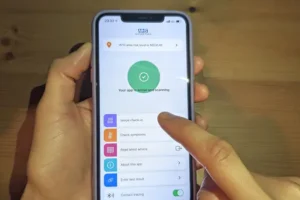 Experts ‘alarmed’ by work on ‘personalised risk score’ for NHS Covid-19 app