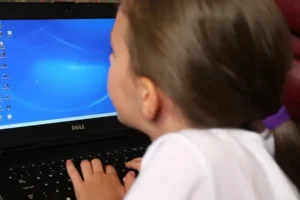 Online Harms Bill must pass NSPCC tests to properly protect children, charity says