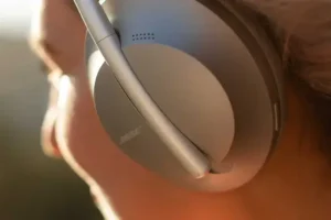 Bose and other rival audio brands disappear from Apple store