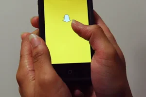 68% of people feel lonely amid coronavirus restrictions, Snapchat study finds