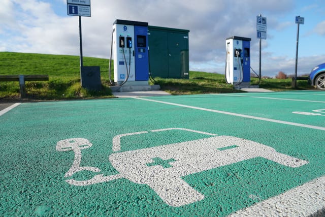 2-55382720 Electric cars survey