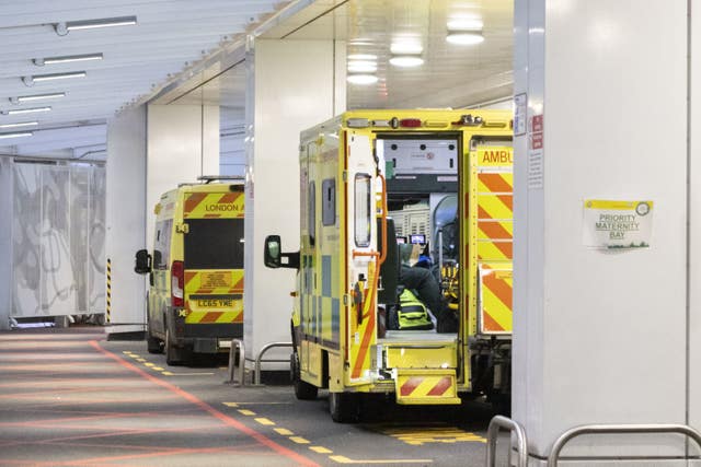 2-70056652 Ambulance stock