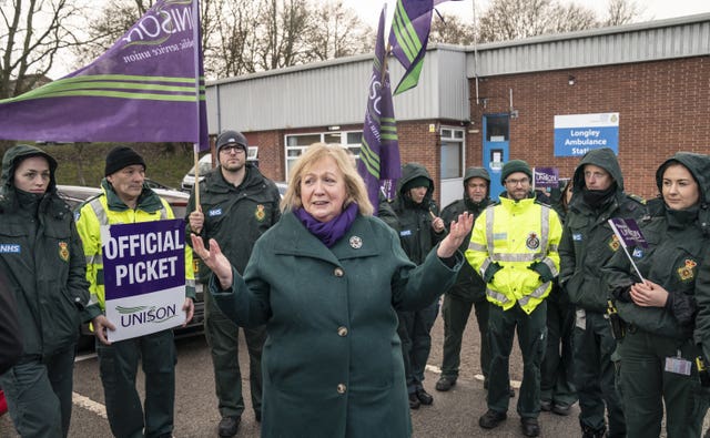 2-70522134 Industrial strike