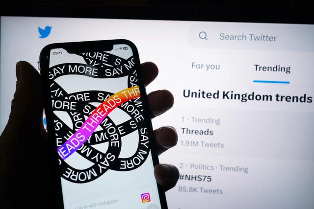 2-72892131 Threads app
