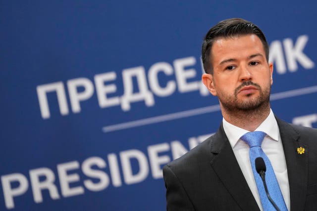 208d0f158fcc49d18c8dd2d7ed49058f Mr Milatovic