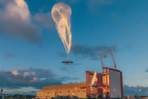 Internet signal-carrying weather balloon firm Loon to shut down