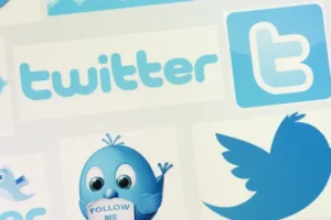 Ban anonymous Twitter accounts to tackle cyber abuse, Government urged