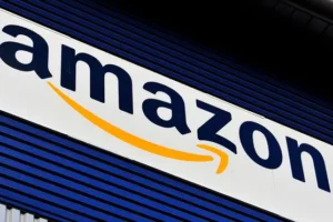 Amazon apologises for tweet denying drivers need to urinate in bottles