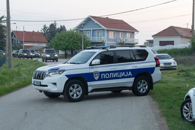 47968d04538b4e2ca695e2ec099f909e Police car