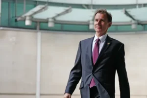 Hunt set to unveil package of ‘deregulatory’ financial reforms