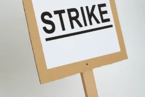 Prospect union backs civil servants over strike action