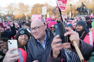 Royal Mail staff to stage fresh strike in dispute over pay, jobs and conditions