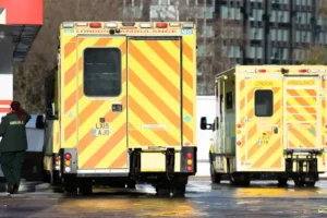 Talks over ambulance strike fail to break deadlock