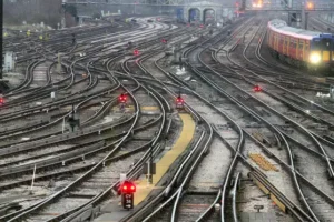 Rail signal deal faces in-depth phase two competition probe, says CMA