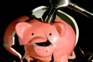 Families facing ‘groundhog year’ as financial squeeze continues – think-tank