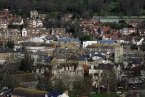 Average UK house price has dropped for fourth month in a row, says Halifax