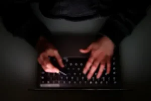 Mobile, TV and broadband package customers urged by Which? to haggle and switch