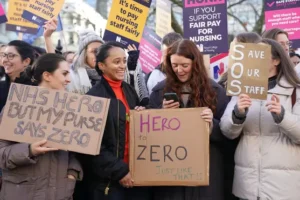 Labour urged to work with SNP to block planned strike legislation