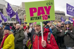 Teacher strikes to go ahead after last-minute talks fail to secure new deal