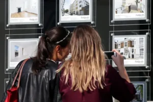 Average price tag on a home jumped by about £3,300 in January – Rightmove