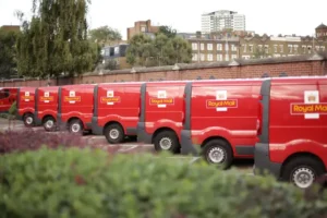 Royal Mail urging customers not to post items overseas after cyber attack