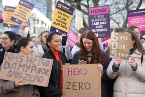 Royal College of Nursing announces two further strike dates