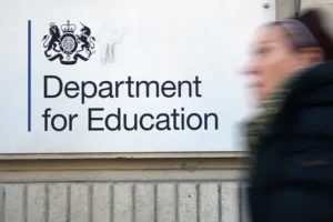 Education unions in six-hour talks with Government officials to avert strikes