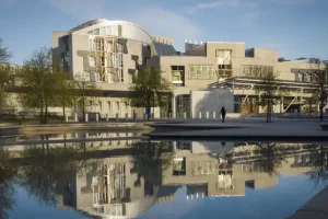 Holyrood to close to public during PCS strike