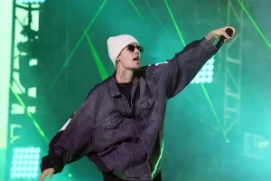 Justin Bieber ‘de-risking his future’ by selling back catalogue, fund boss says