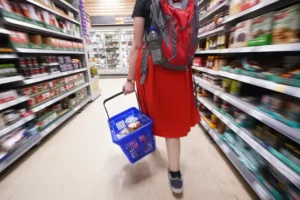 Struggle to buy food not confined to those out of work, says charity